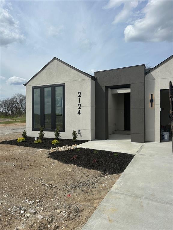 2124 SW Wheatfield Drive