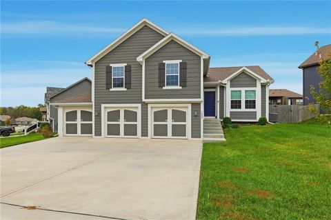 1043 E 14th Street, Kearney, MO 64060 - MLS#: 2562043