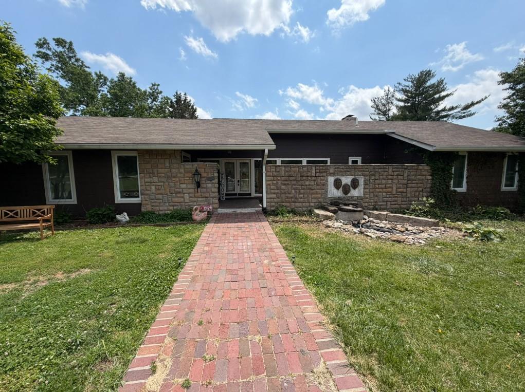 11709 W Harmony Lane