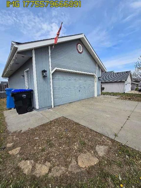 Photo of 1737 Stone Crest Drive, Topeka, KS 66615 (MLS # 2616949)