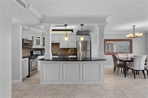 4545 Wornall Road Unit 206, Kansas City, MO 64111 - MLS#: 2638917