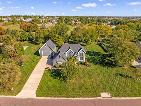 15801 Parkhill Street Overland Park KS 66221
