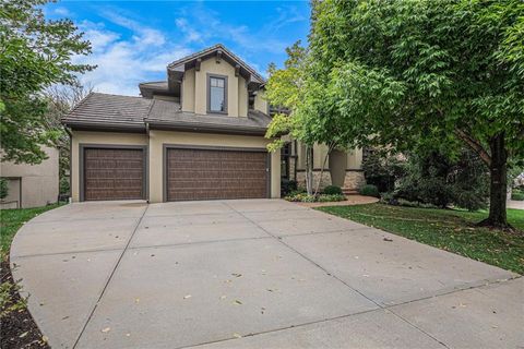 9652 Pickering Street Lenexa KS 66227