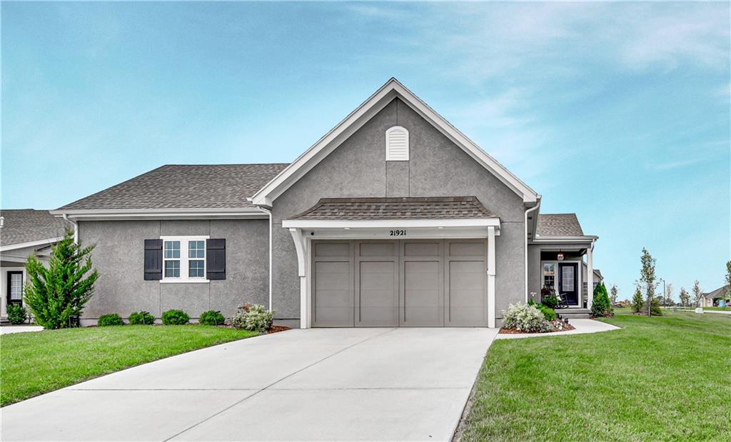 21921 W 82nd Terrace