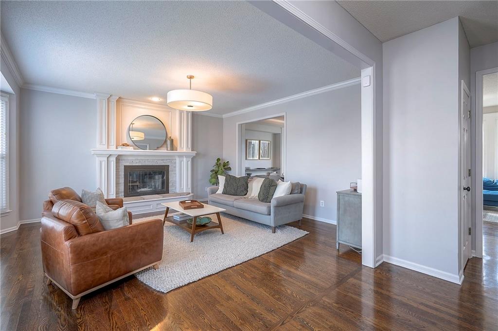 6719 W 147th Terrace