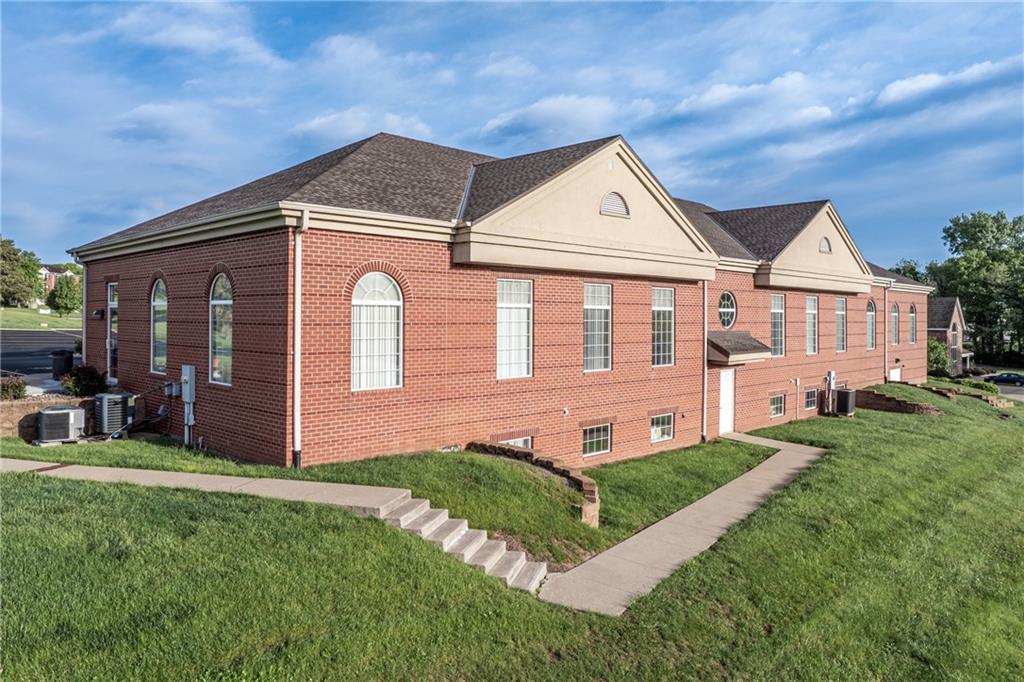 St Joseph, Missouri 64506, United States, ,Commercial,Active,65456