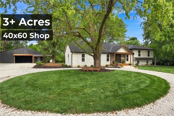 3222 SW PRYOR RD, LEES SUMMIT, MO 64082 - Image 07c36307b5bb32e4da2b3b0cb652fe90/3245261134