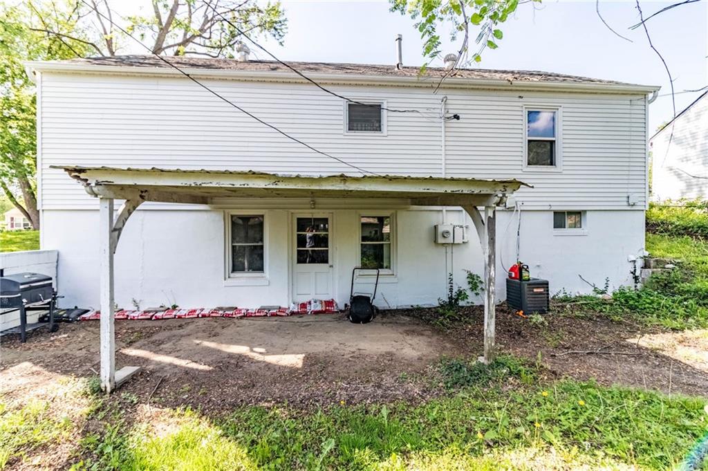 1007 Vest Drive