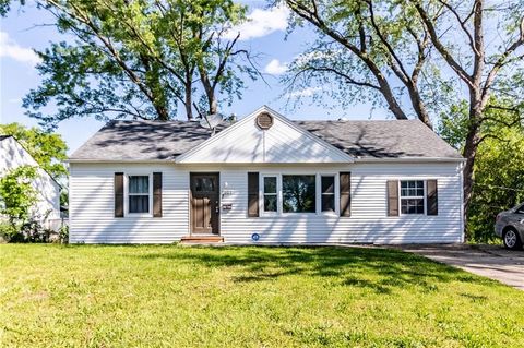 1007 Vest Drive Warrensburg MO 64093
