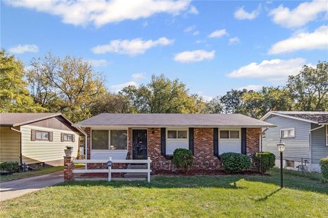 3927 Kensington Avenue Kansas City MO 64130