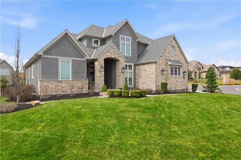 16120 Paradise Street Overland Park KS 66221