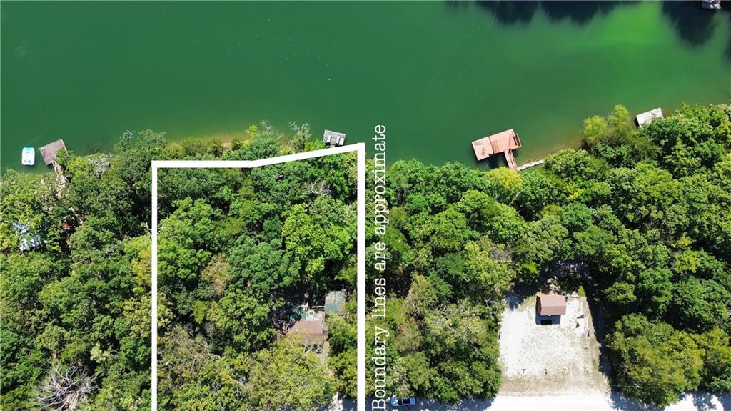 37 & 41 NE Fishing Lake Drive