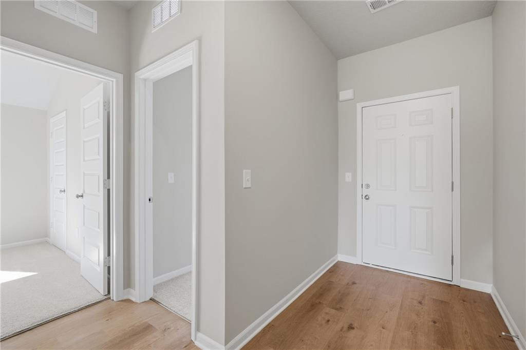 588 W Bluebird Street