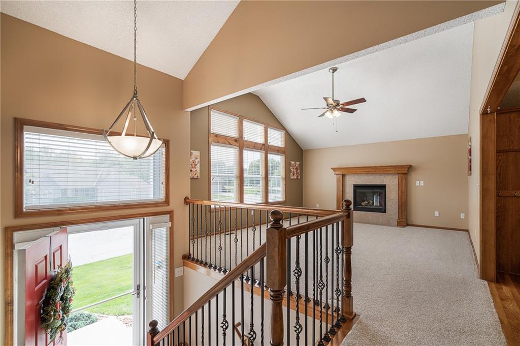 108 NE Topaz Drive