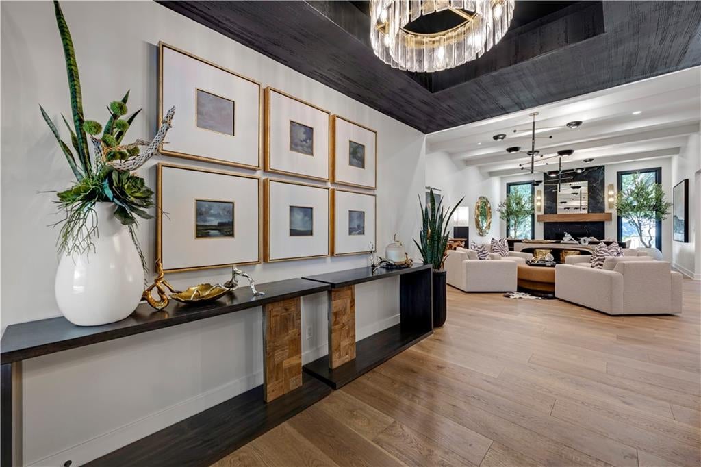 10104 Hemlock Drive