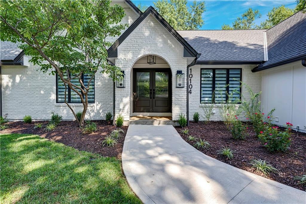 10104 Hemlock Drive