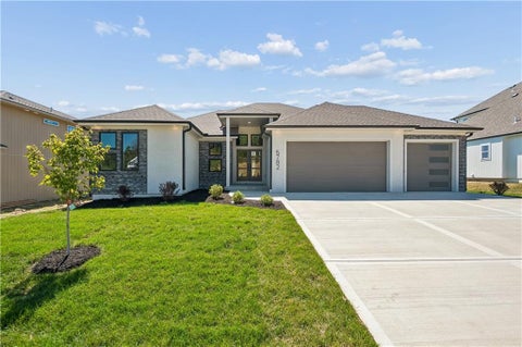 5782 NW Black Oak Court, Parkville, MO 64152 - #: 2637318