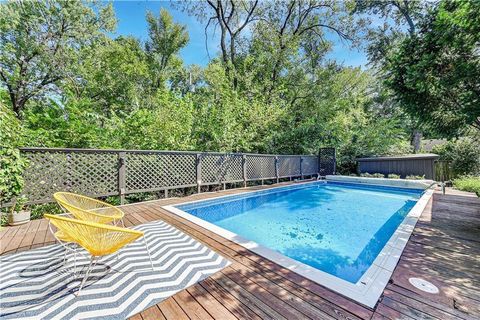 7841 Dearborn Drive Prairie Village KS 66208