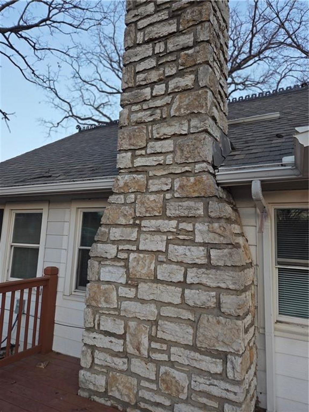 Photo of 3831 NE ANTIOCH Road, Kansas City, MO 64117 (MLS # 2591913)