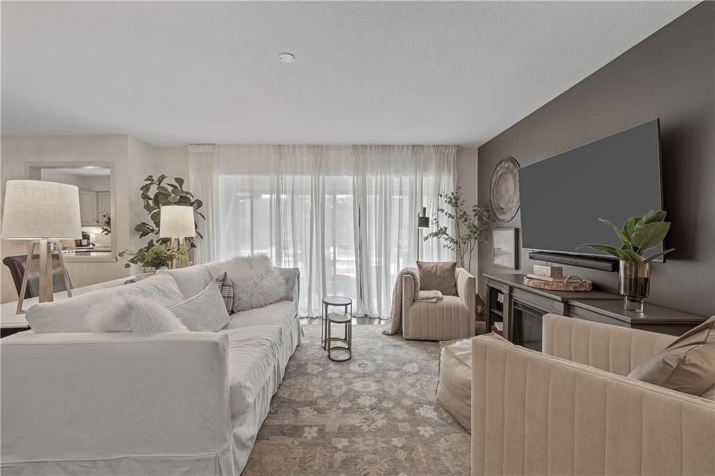 7417 W 102 Court 103C