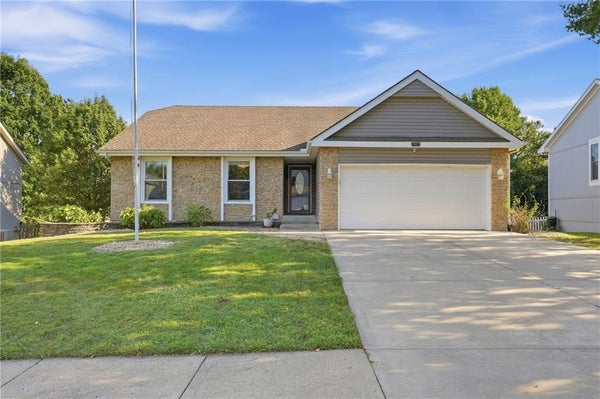 1505 NE 102ND ST, KANSAS CITY, MO 64155 - Image 08ee6965ce5dbb7ec82cd5f9434e784a/3488099455
