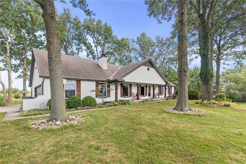 13105 S Lakeshore Drive