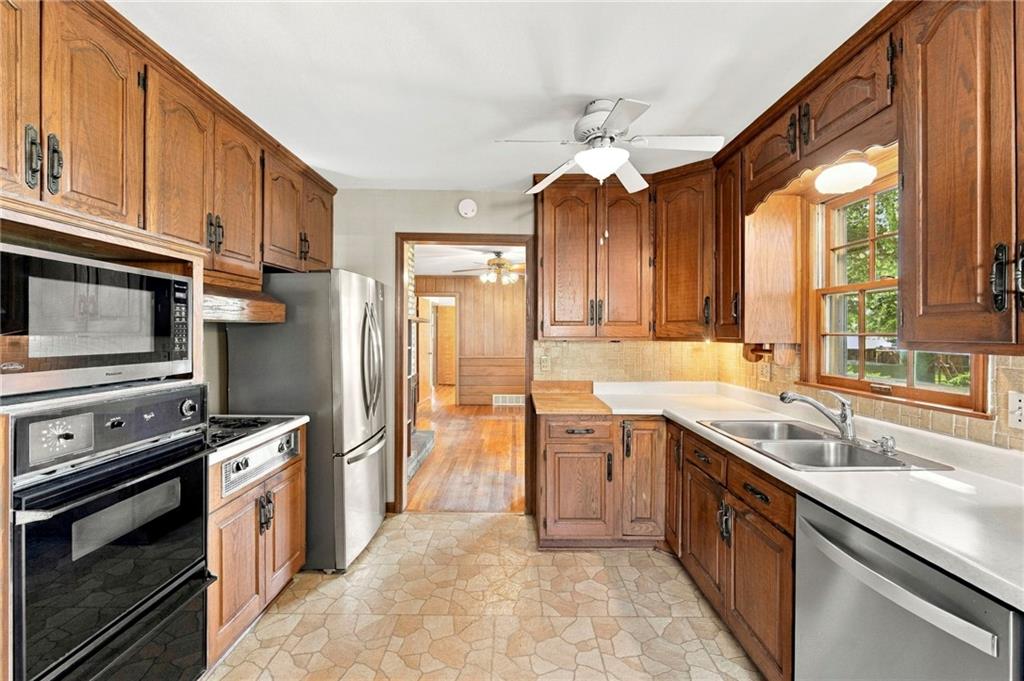 3515 W 49th Street