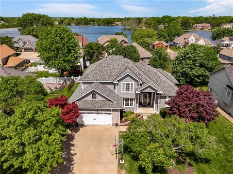 414 Bayview Drive, Raymore, MO 64083 - #: 2550134