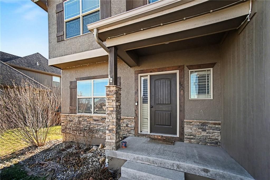 Photo of 1058 SW Conch Way, Lees Summit, MO 64064 (MLS # 2608455)