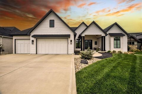 MLS: 2527283