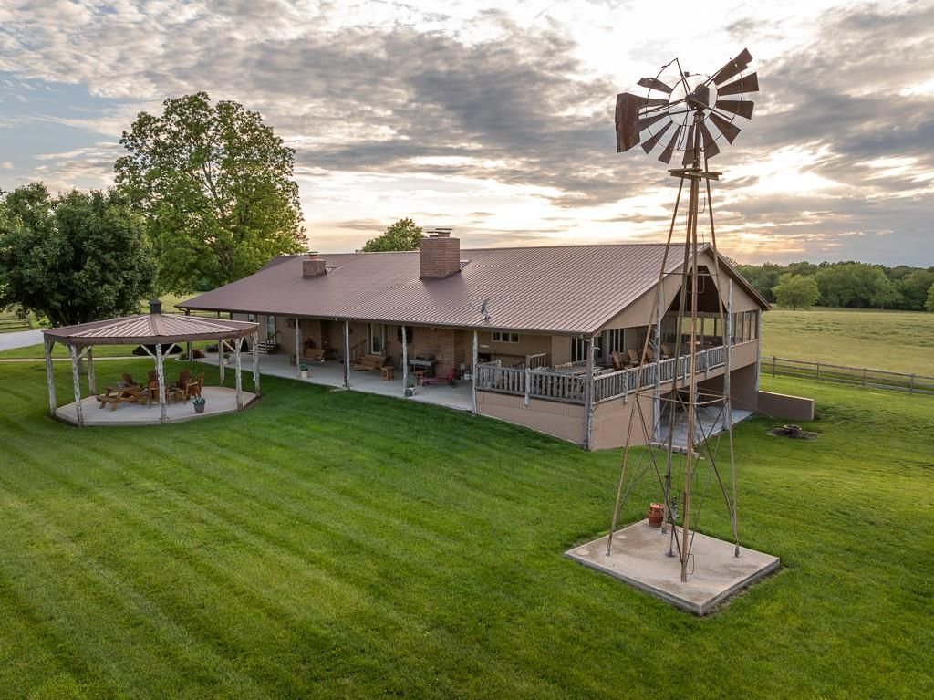 Photo of 662 W 6th Street, Schell City, MO 64783 (MLS # 2619013)
