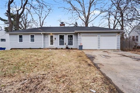 6722 W 77th Terrace Overland Park KS 66204