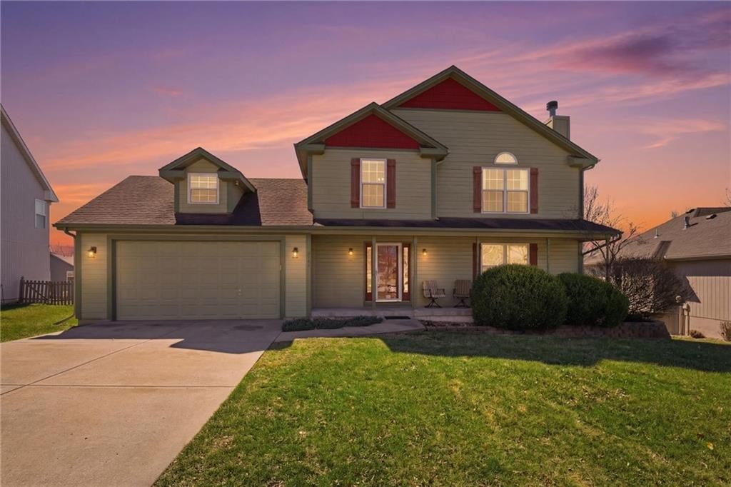 Photo of 9101 NE 109th Terrace, Kansas City, MO 64157 (MLS # 2607532)