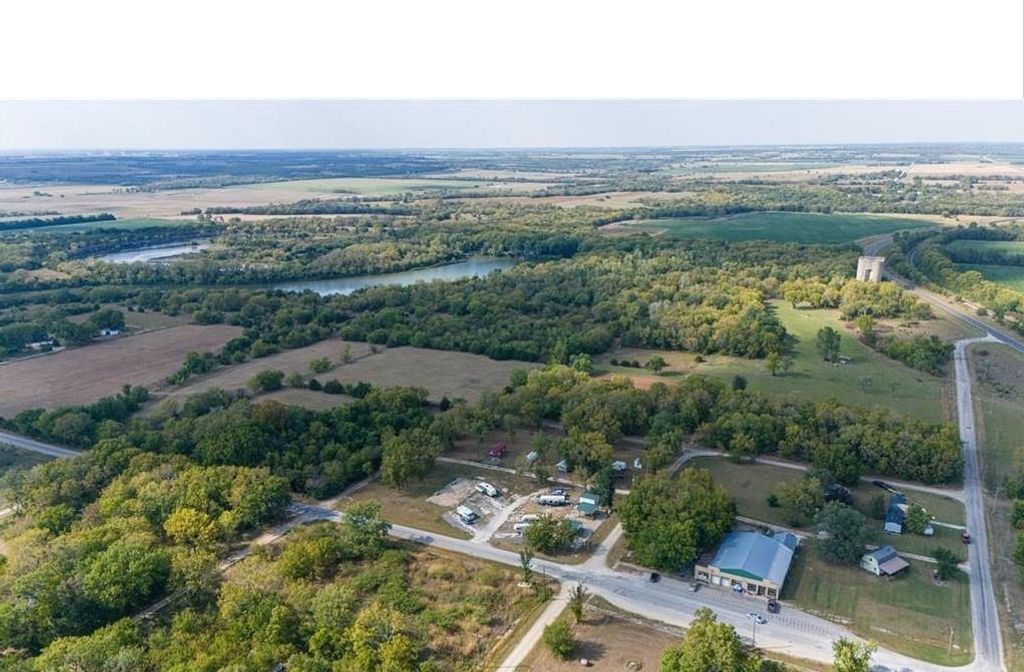 Photo of 74 3rd Street, Moran, KS 66755 (MLS # 2614941)