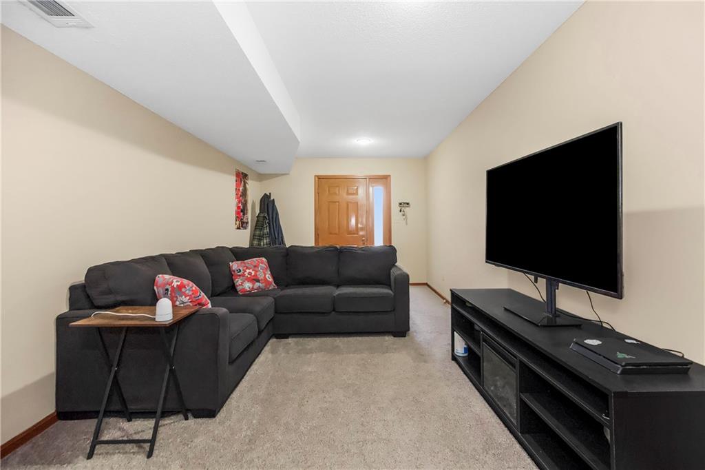 205-207 NW Monroe Street