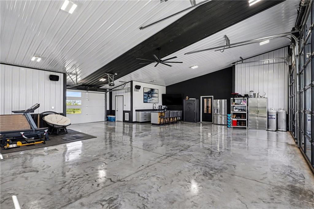 14650 Mt Olivet Rd, Smithville, MO, 64089, USA, 3 Bedrooms Bedrooms, ,2 BathroomsBathrooms,Residential,Active,14650 Mt Olivet Rd,2615576