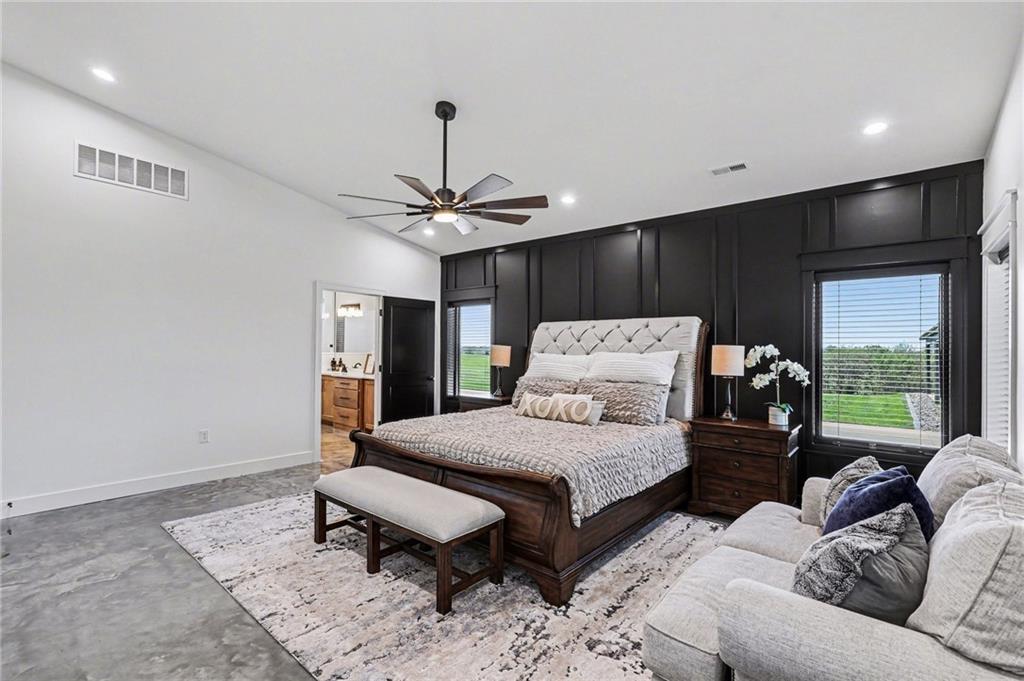 14650 Mt Olivet Rd, Smithville, MO, 64089, USA, 3 Bedrooms Bedrooms, ,2 BathroomsBathrooms,Residential,Active,14650 Mt Olivet Rd,2615576