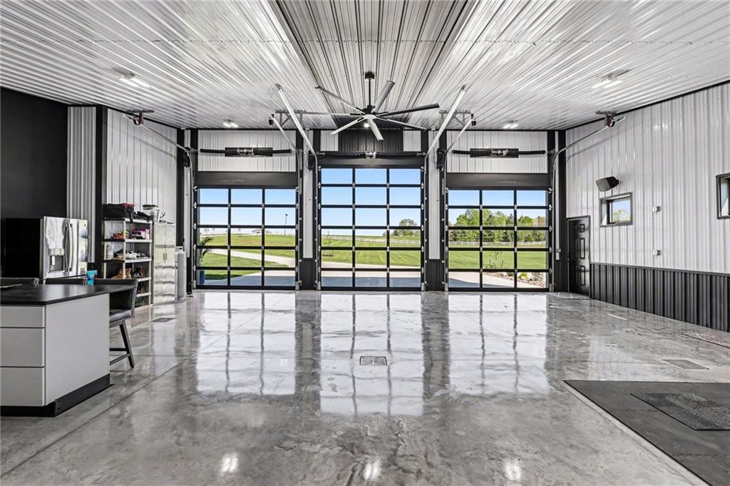 14650 Mt Olivet Rd, Smithville, MO, 64089, USA, 3 Bedrooms Bedrooms, ,2 BathroomsBathrooms,Residential,Active,14650 Mt Olivet Rd,2615576