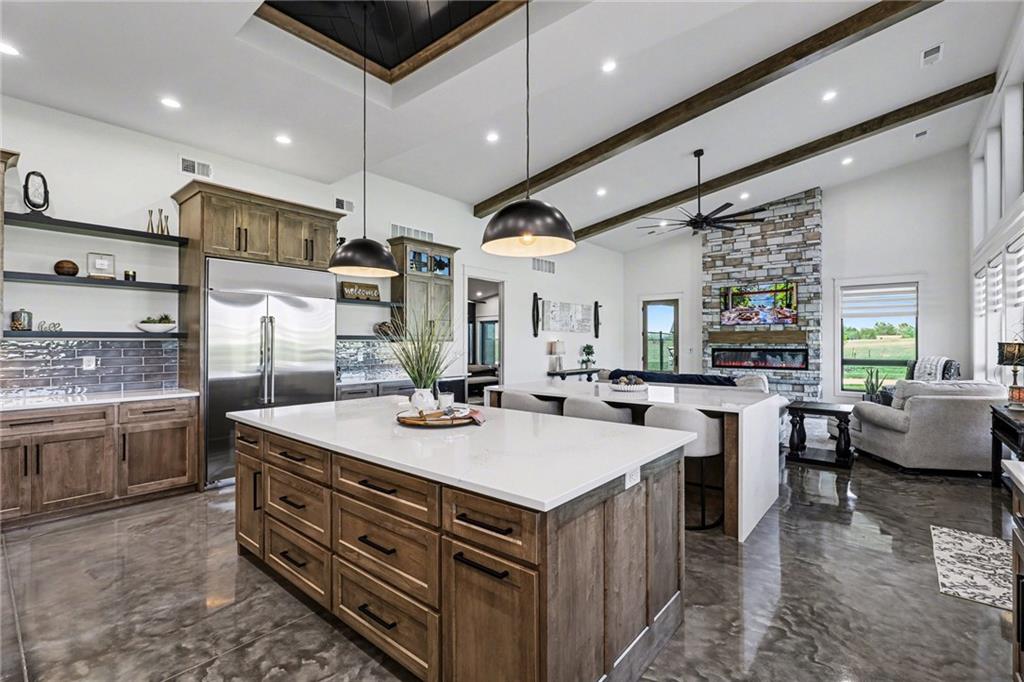 14650 Mt Olivet Rd, Smithville, MO, 64089, USA, 3 Bedrooms Bedrooms, ,2 BathroomsBathrooms,Residential,Active,14650 Mt Olivet Rd,2615576