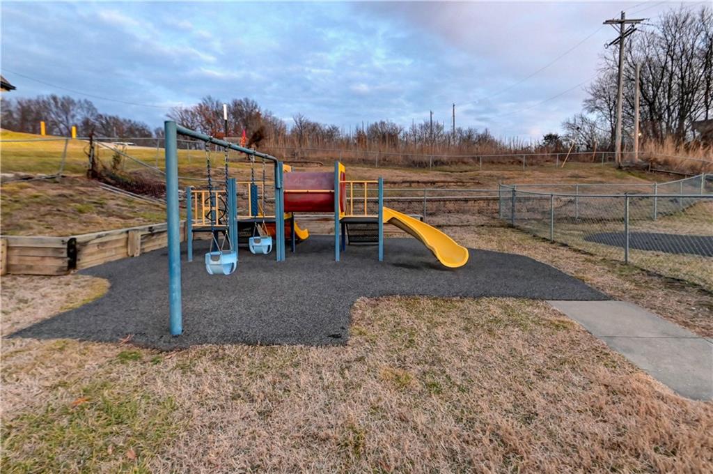 2901 M 291 Frontage Road