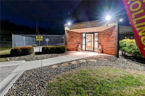 2901 M 291 Frontage Road Independence MO 64057