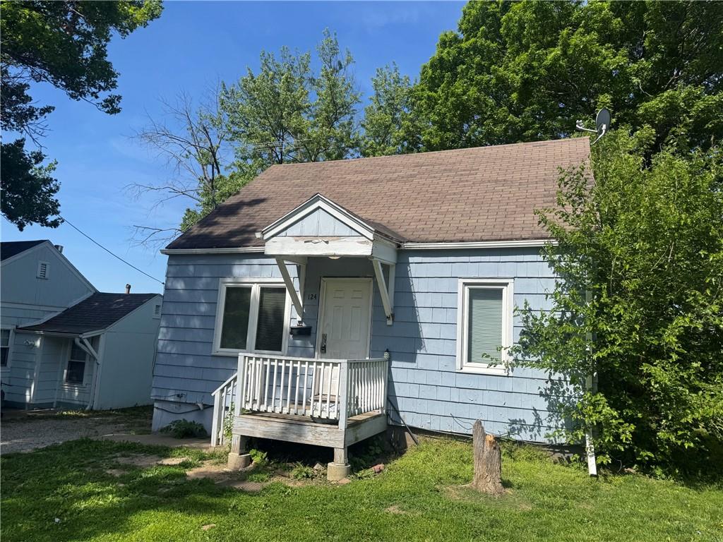 124 S Forest Avenue