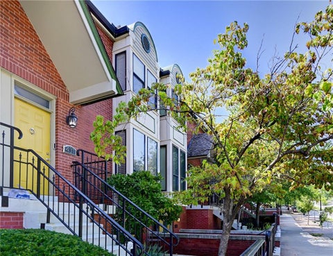 Photo of 431 W 10th Street, Kansas City, MO 64105 (MLS # 2642476)