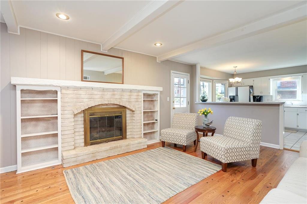 Photo 1 of 36 — 8423 W 90th Street, Overland Park, KS 66212