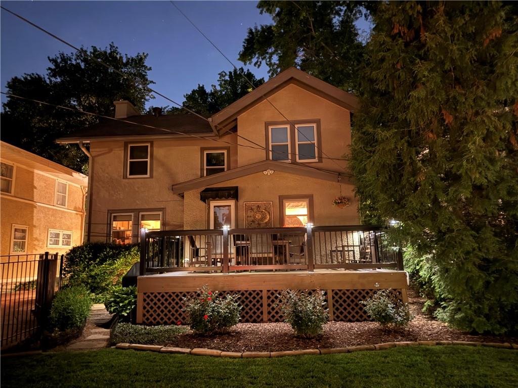 1008 W 71st Terrace