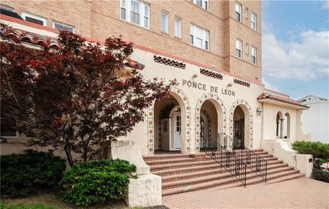 4555 Main Street Unit 204, Kansas City, MO 64111 - #: 2578453