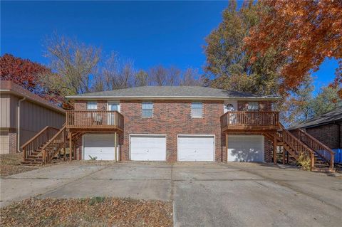 9404 E 83 Street Raytown MO 64138