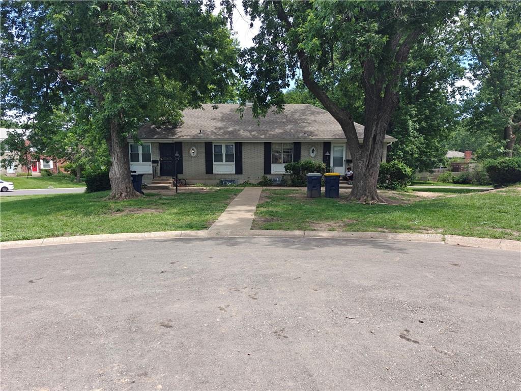 Photo 1 of 2 — 7916-7918 E 88th Terrace, Kansas City, MO 64138