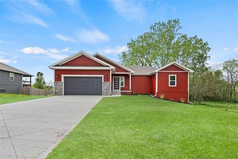 749 N Hurley Street, Peculiar, MO 64078 - #: 2521035