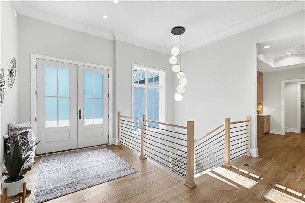 7736 N Donnelly Avenue